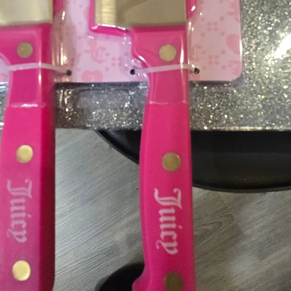 Juicy Couture stylish juicy